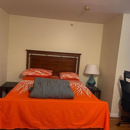 Peculiar D At 62 1St Street Appartement Newark Buitenkant foto